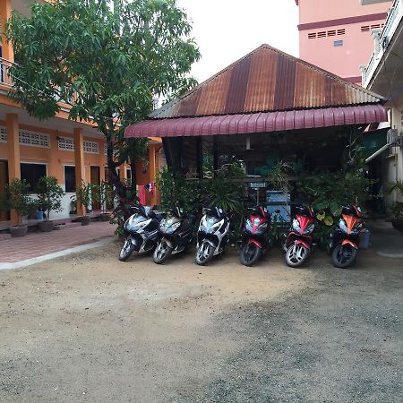 Ta Eng Guesthouse Kampot Bagian luar foto