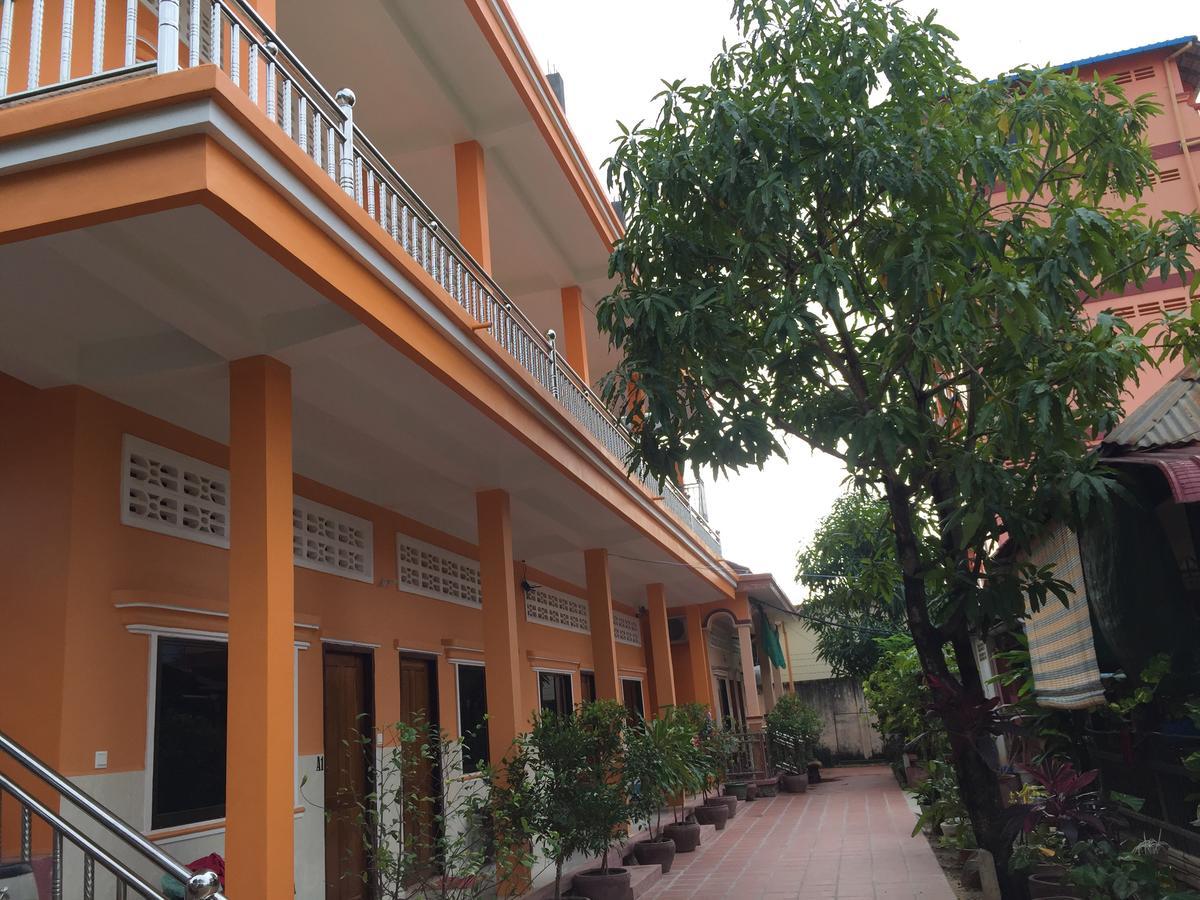 Ta Eng Guesthouse Kampot Bagian luar foto