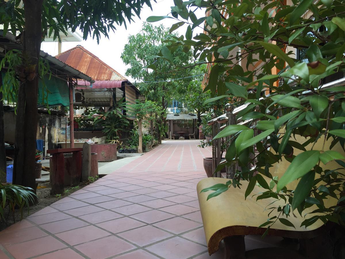 Ta Eng Guesthouse Kampot Bagian luar foto